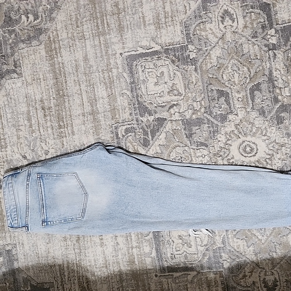 Light Wash Distressed Women's Jeans — So Cute And Comfy - Picture 2 of 2
